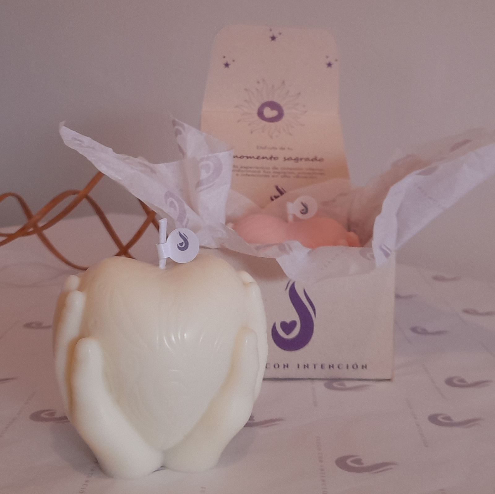 CORAZÓN CON MANOS - Image 2